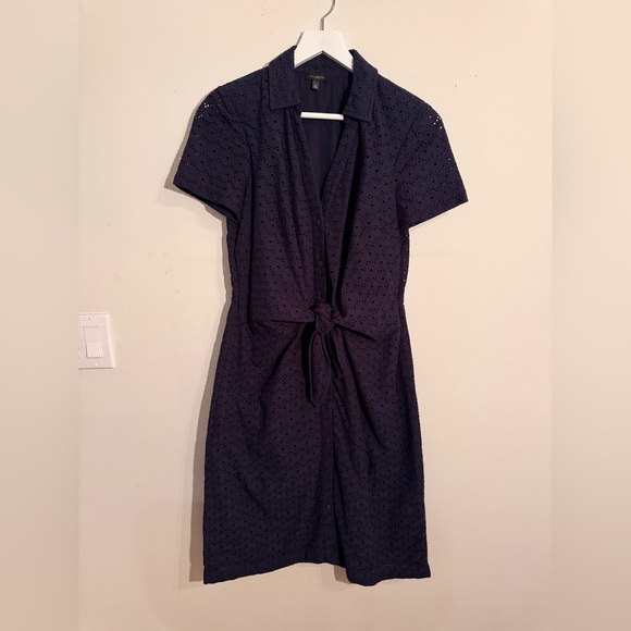 EYELET TIE FRONT SHIRTDRESS - Picture 6 of 7